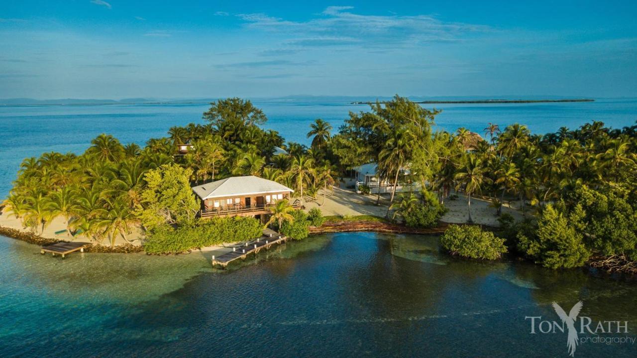 Pelican Beach Resort South Water Caye Dangriga Exterior photo